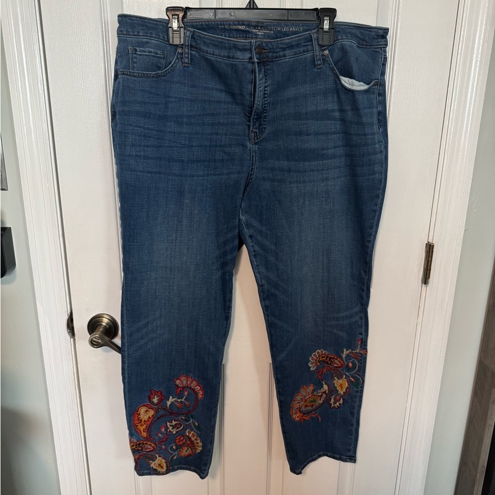 Chico’s So Slimming Girlfriend Slim Leg Ankle Jeans with Floral